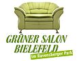 Grünes Sofa und Schriftzug "Grüner Salon Bielefeld"